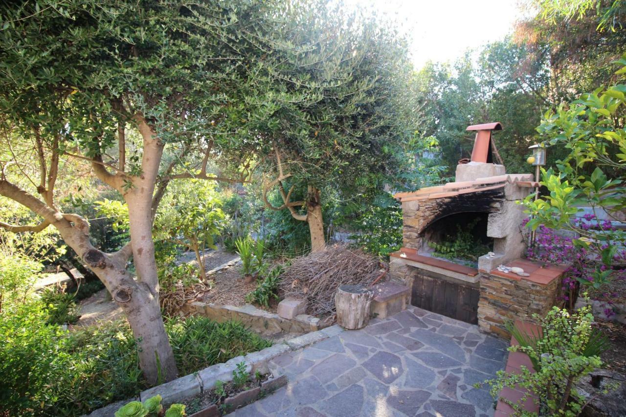 Appartamento Con Giardino Torre Dei Corsari Exterior foto